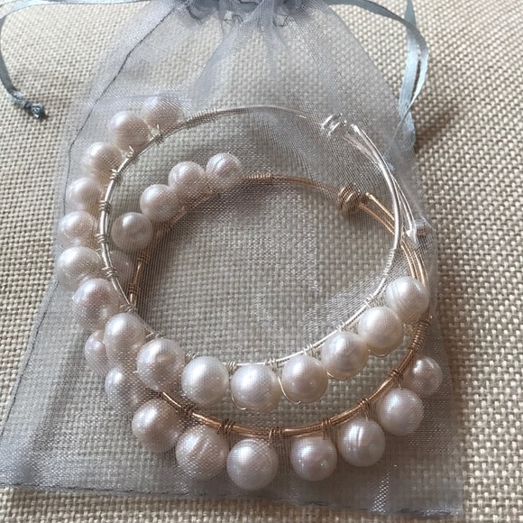 Big beautiful pearl bracelets - Picture 7 of 7